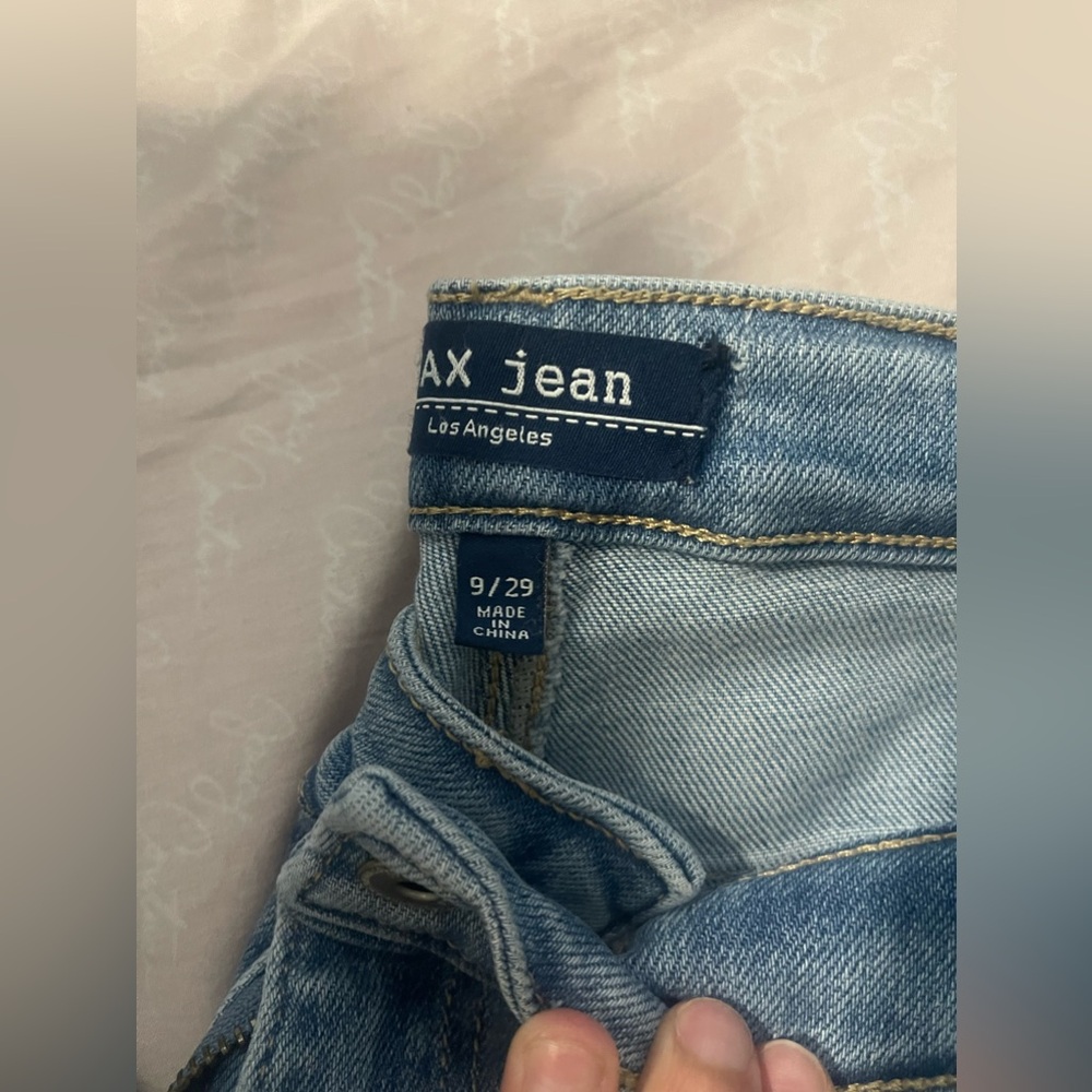 Distressed Jeans - Picture 4 of 4